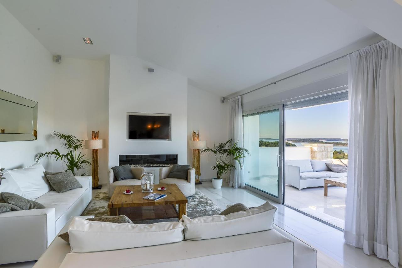 Apartmán White House Štinjan Exteriér fotografie