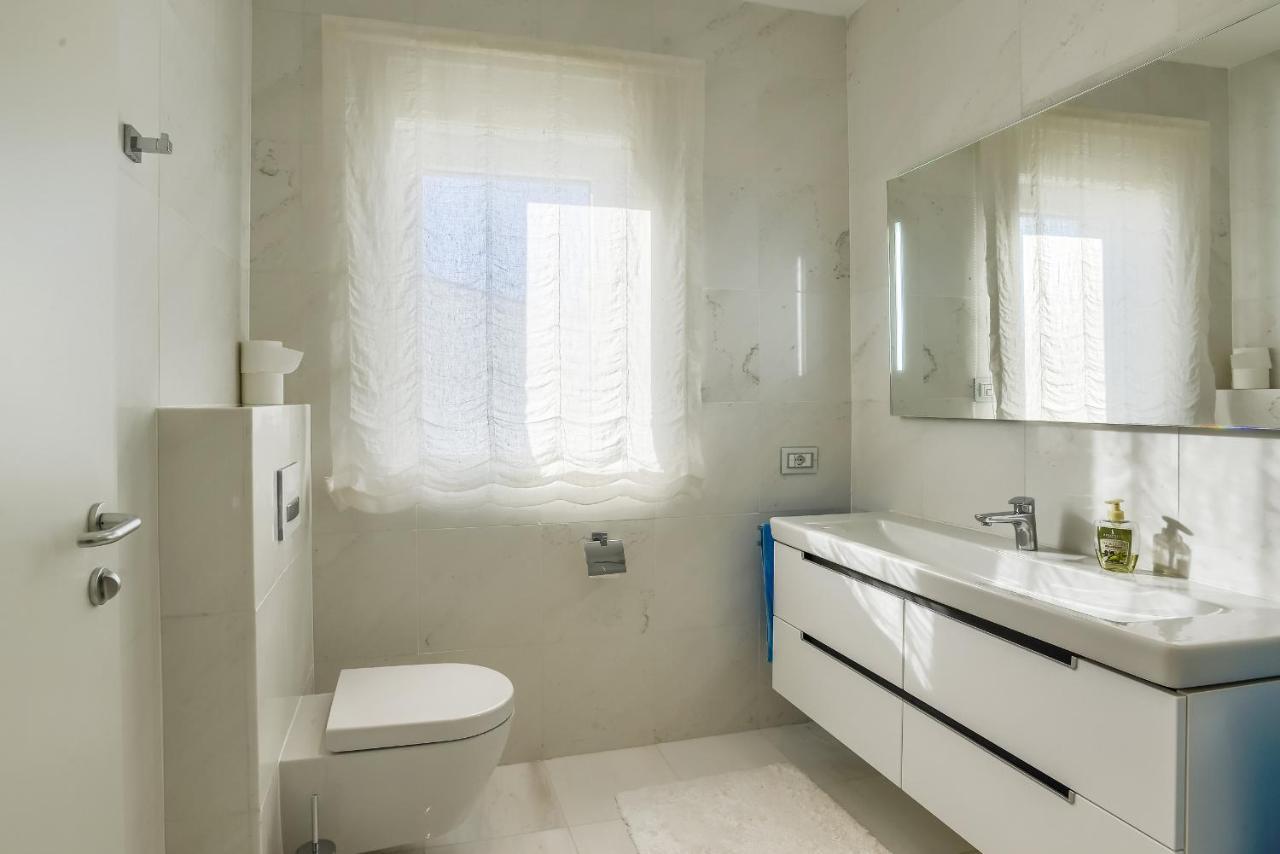 Apartmán White House Štinjan Exteriér fotografie